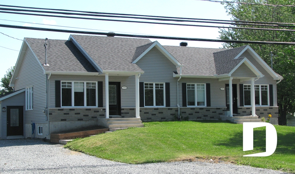 Photo Vue avant - Desrosiers